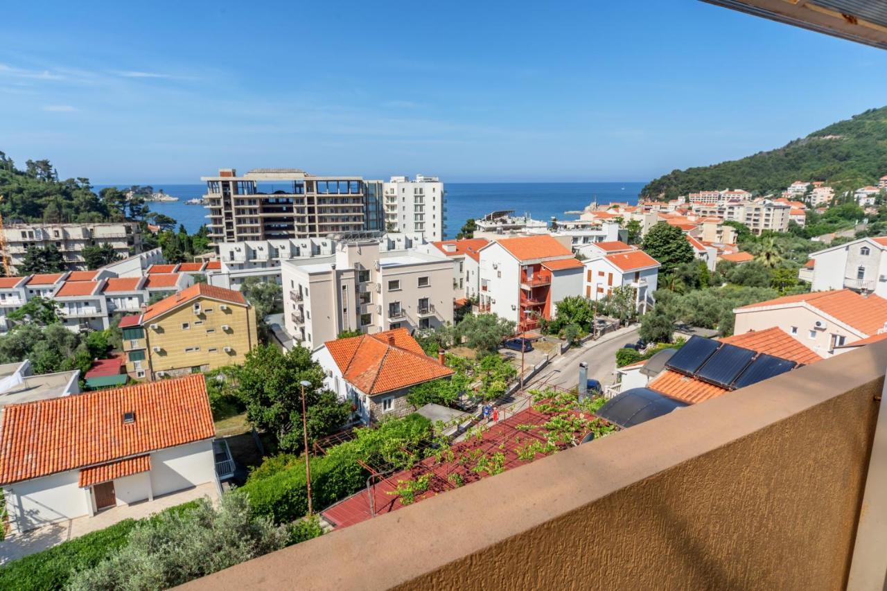 Apartments Pod Lozom With Seaview Petrovac Quarto foto